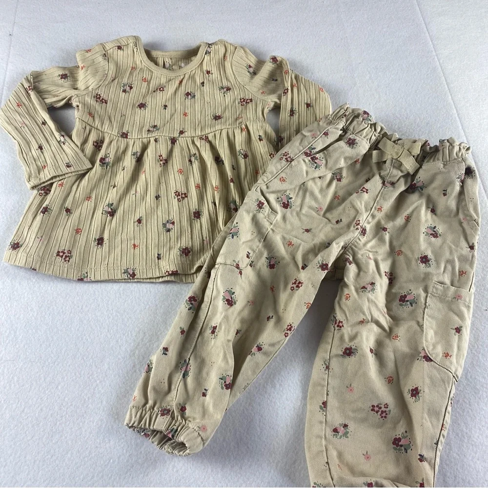 Garanimals charming beige
